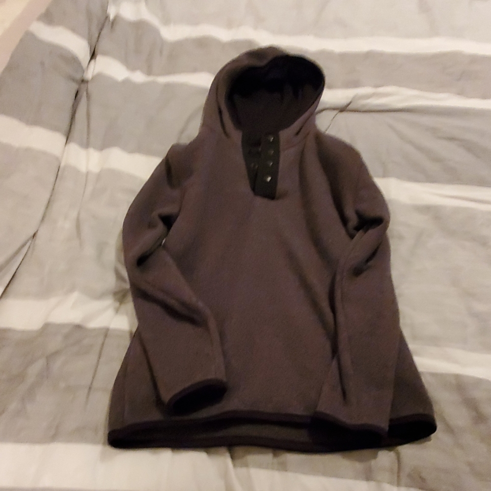Hooded sweatshirt